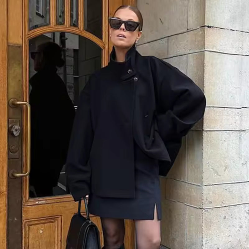 Women’s Short Trench Coat – Elegant Double-Breasted