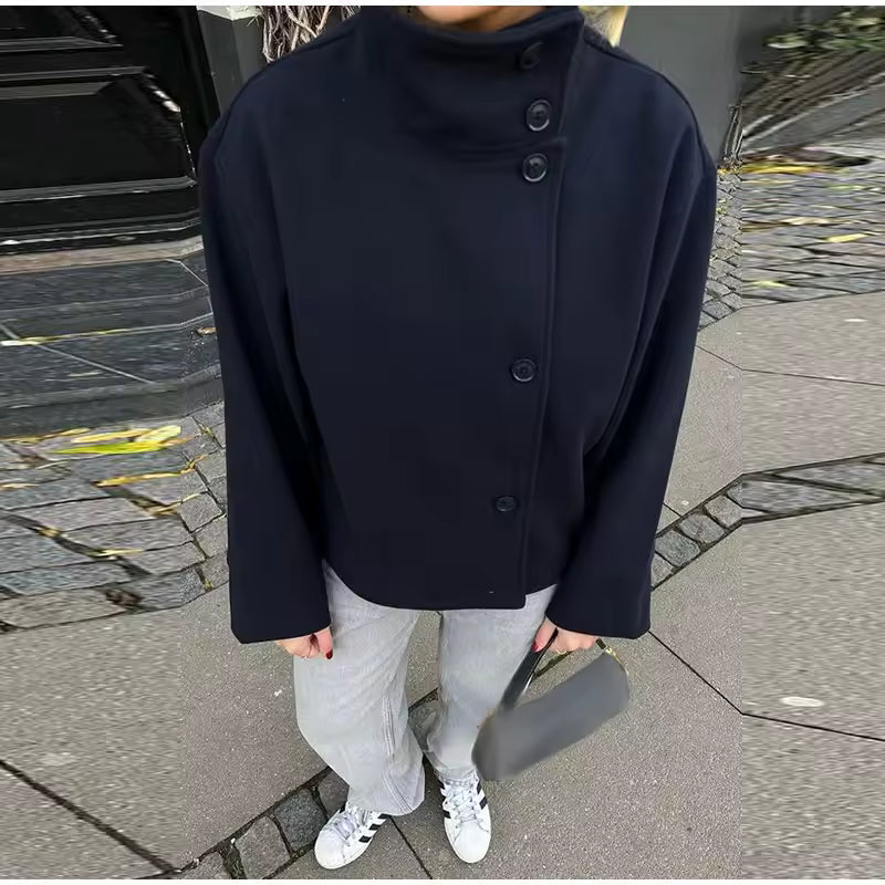 Women’s Short Trench Coat – Elegant Double-Breasted